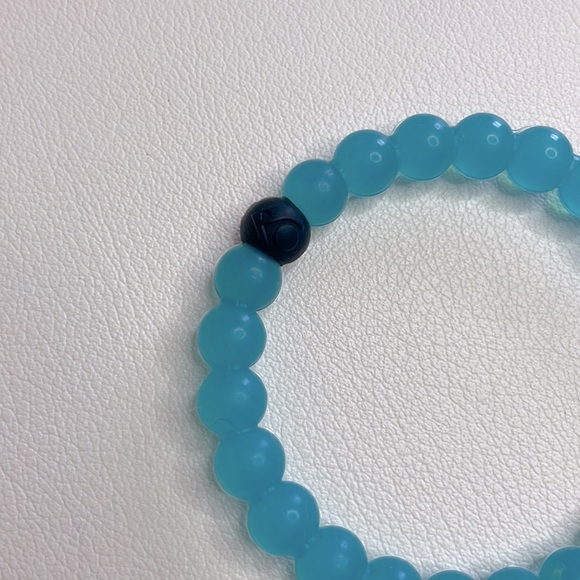 Lokai Water Bracelet in Blue - Size: S - Picture 4 of 4